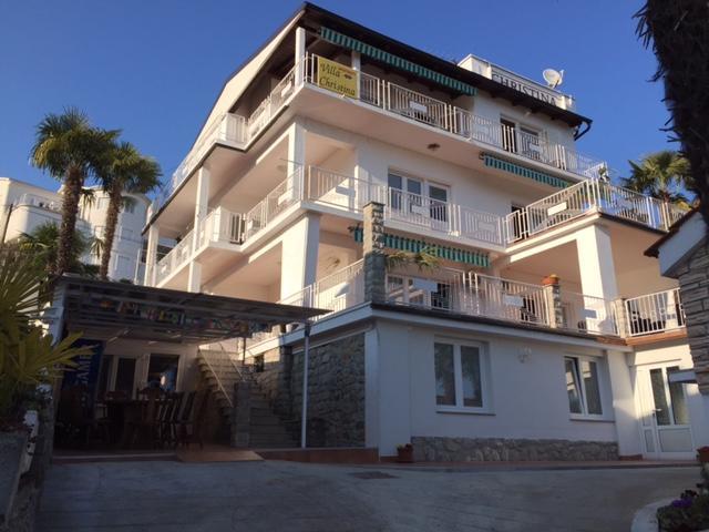 Apartmani Villa Christina Ičići Exterior foto